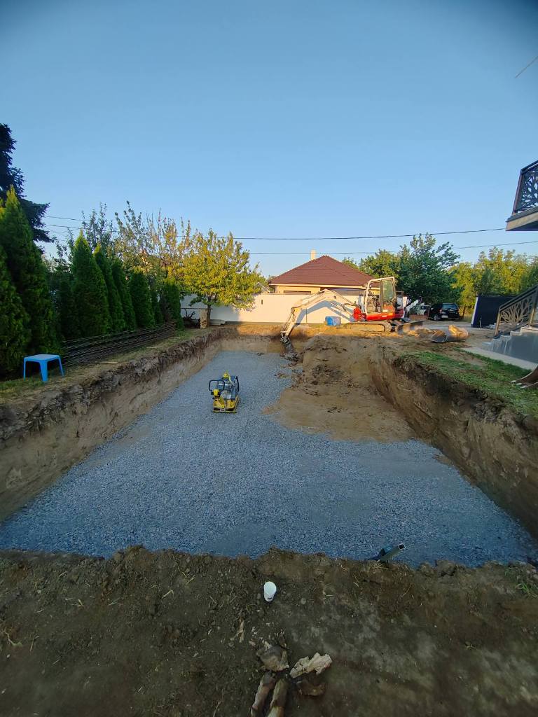 Iskop - kopanje bazena Beograd