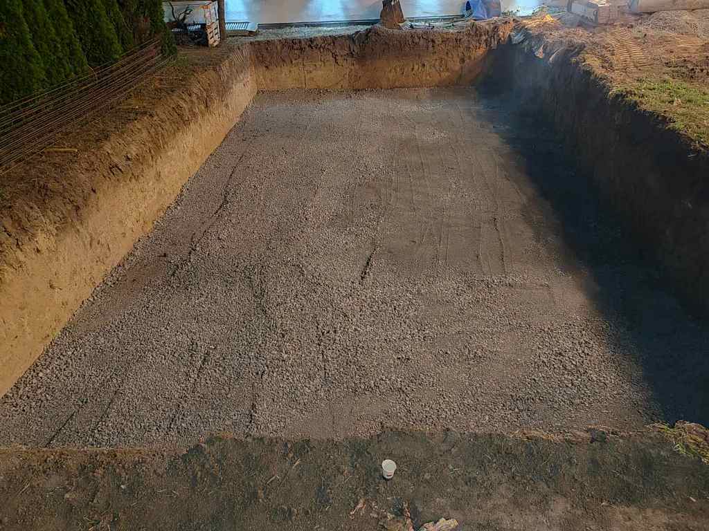 Iskop - kopanje bazena Beograd