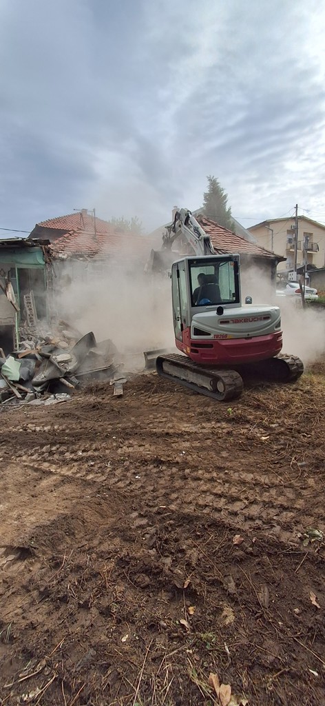 Rušenje starih objekata